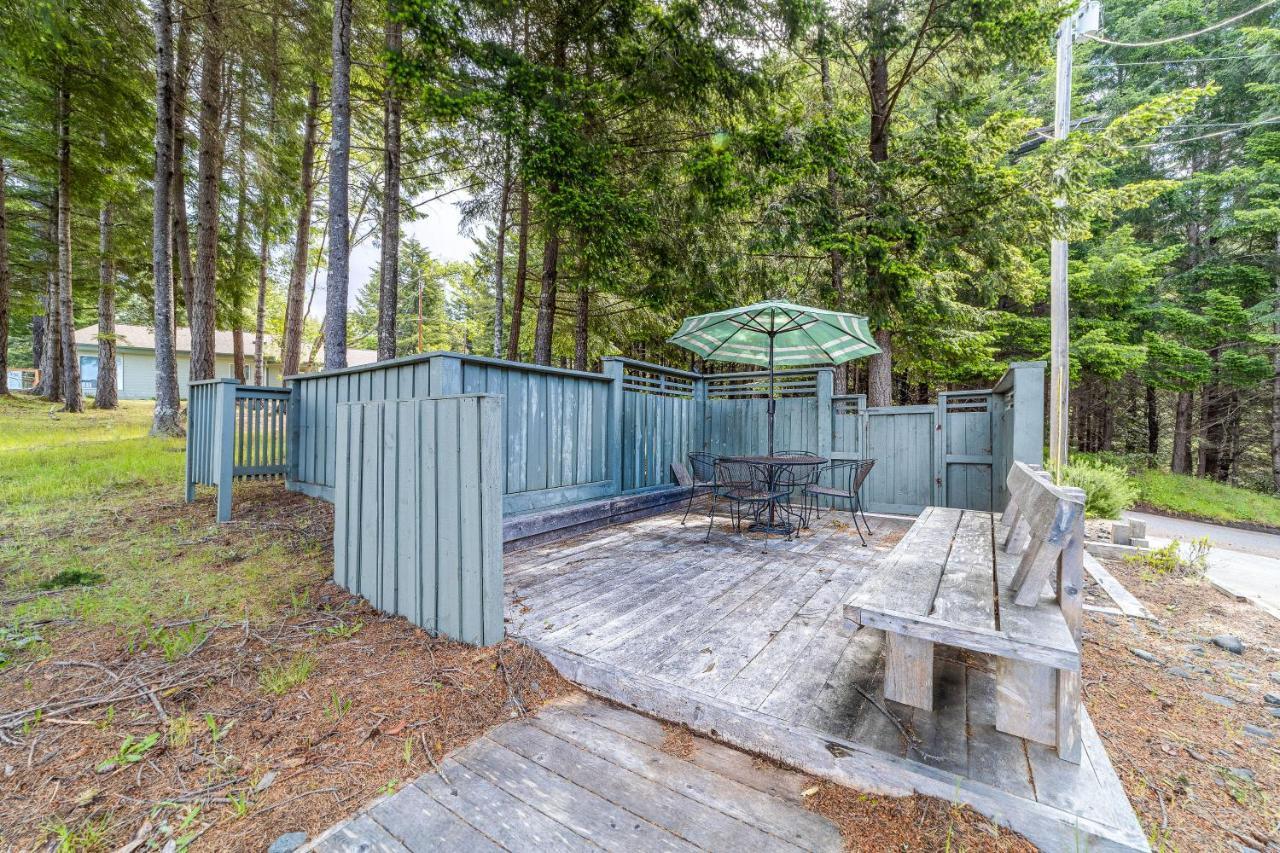 Lost Coast Hideaway Shelter Cove Exterior photo